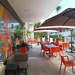 Sol Caribe Suites With Tropical Pool Playa Los Corales